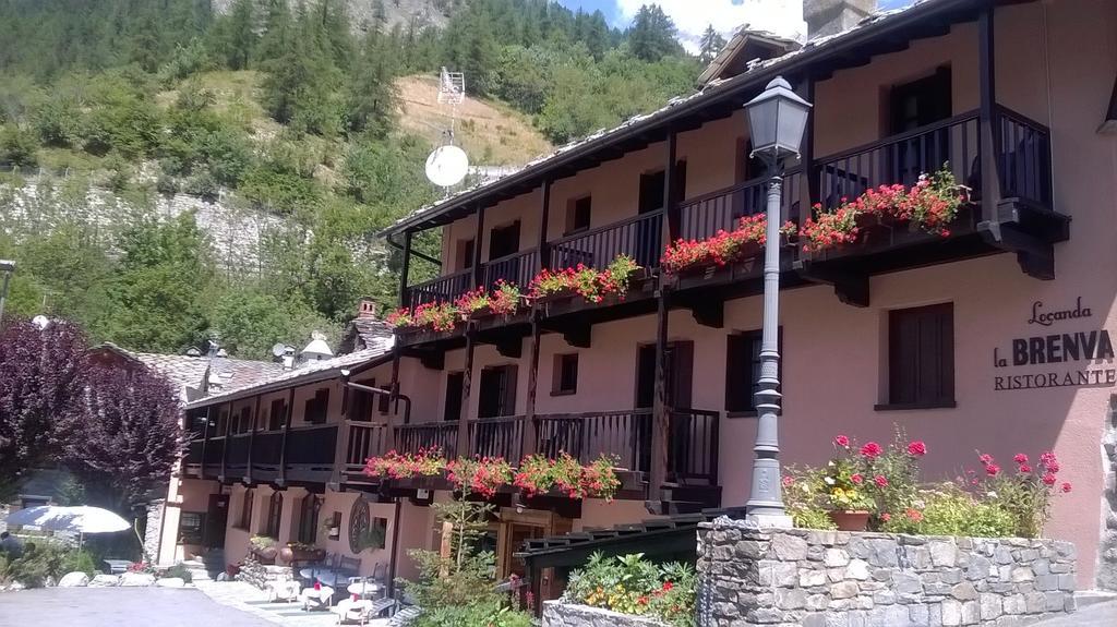 Locanda La Brenva Courmayeur Exterior photo