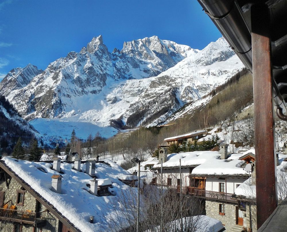 Locanda La Brenva Courmayeur Exterior photo