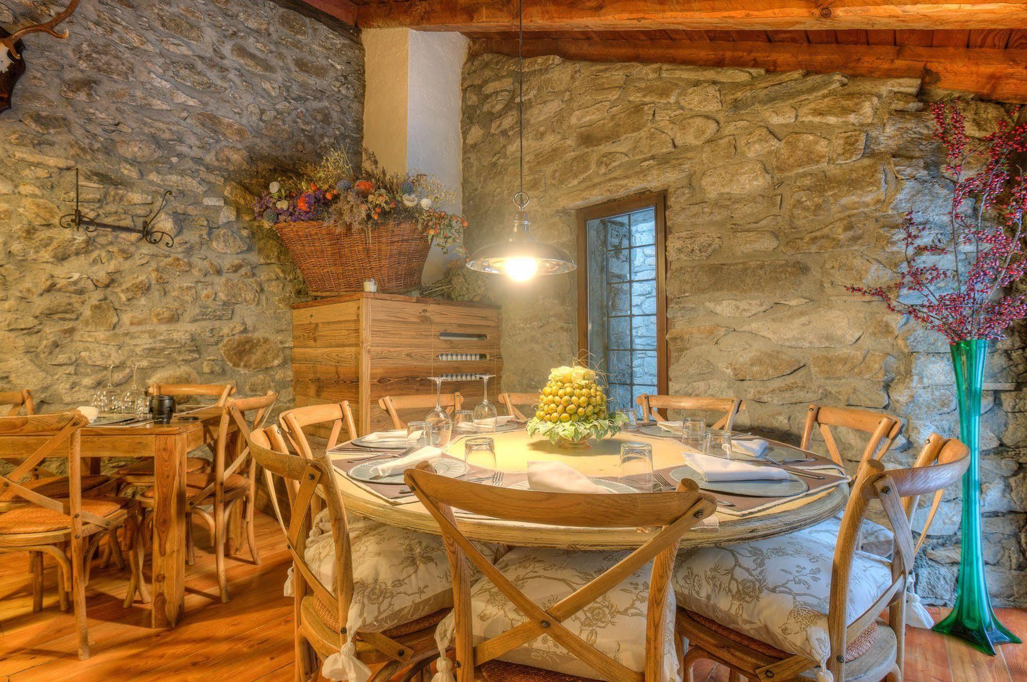 Locanda La Brenva Courmayeur Exterior photo